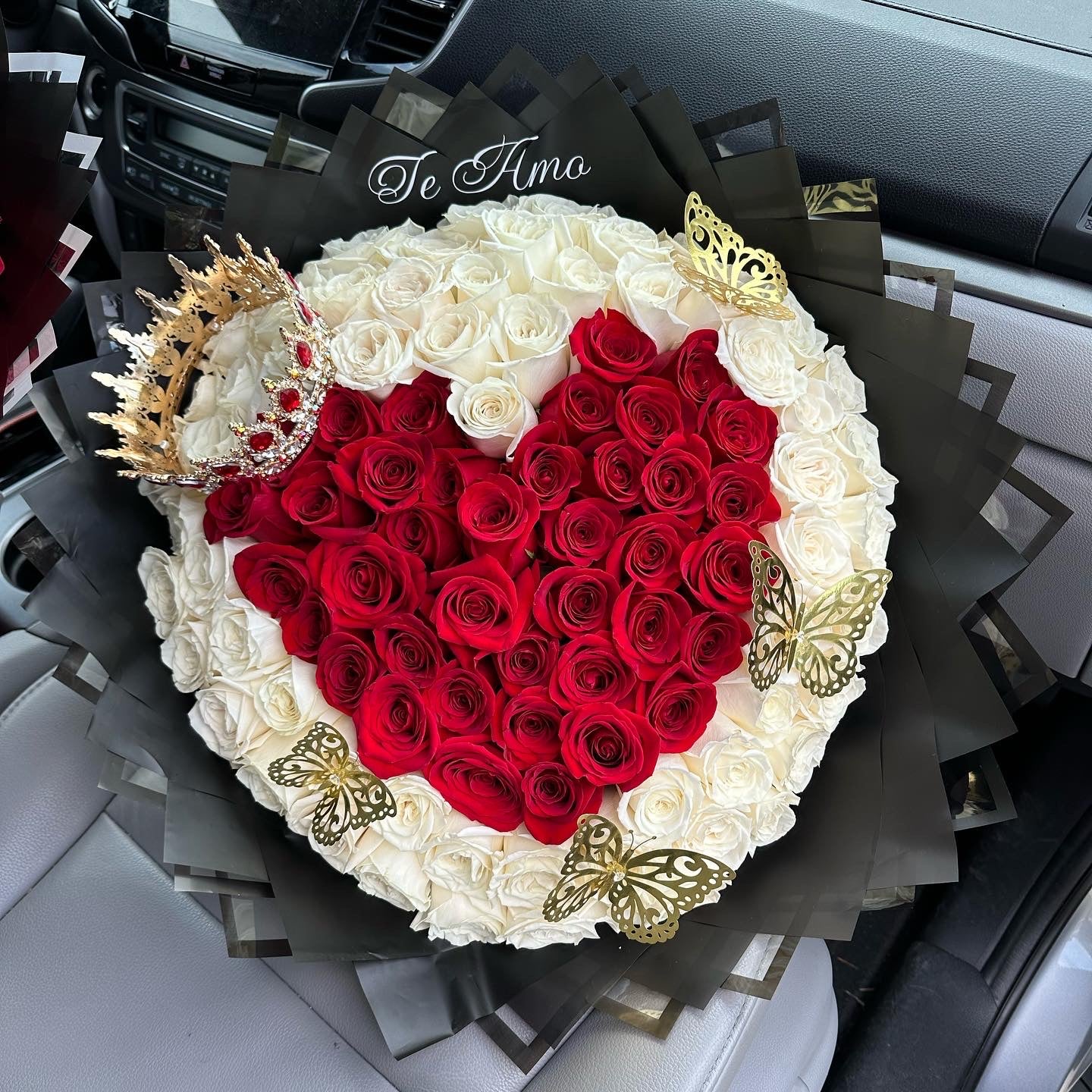 Queen of Hearts Bouquet