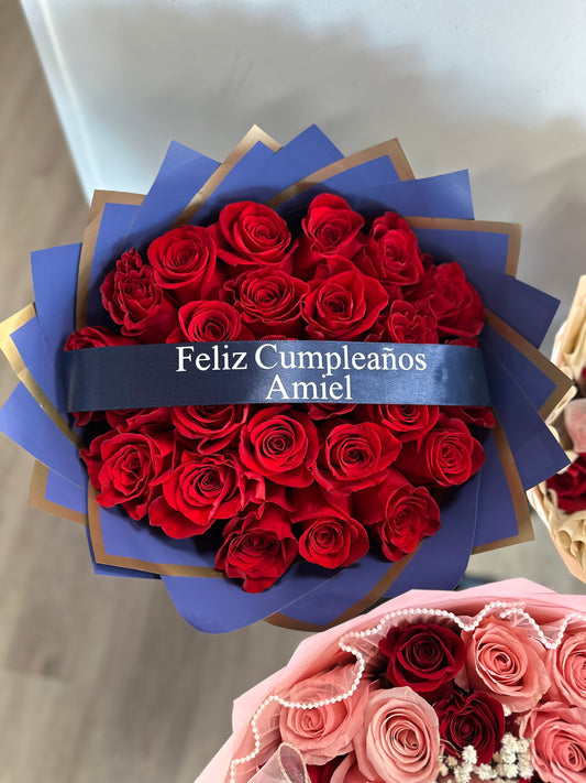 25 Ecuadorian Red roses+Blue Wrapping