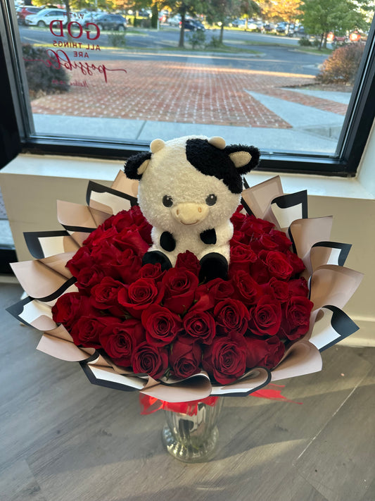 50 Ecuadorian Roses+Cow Plushie